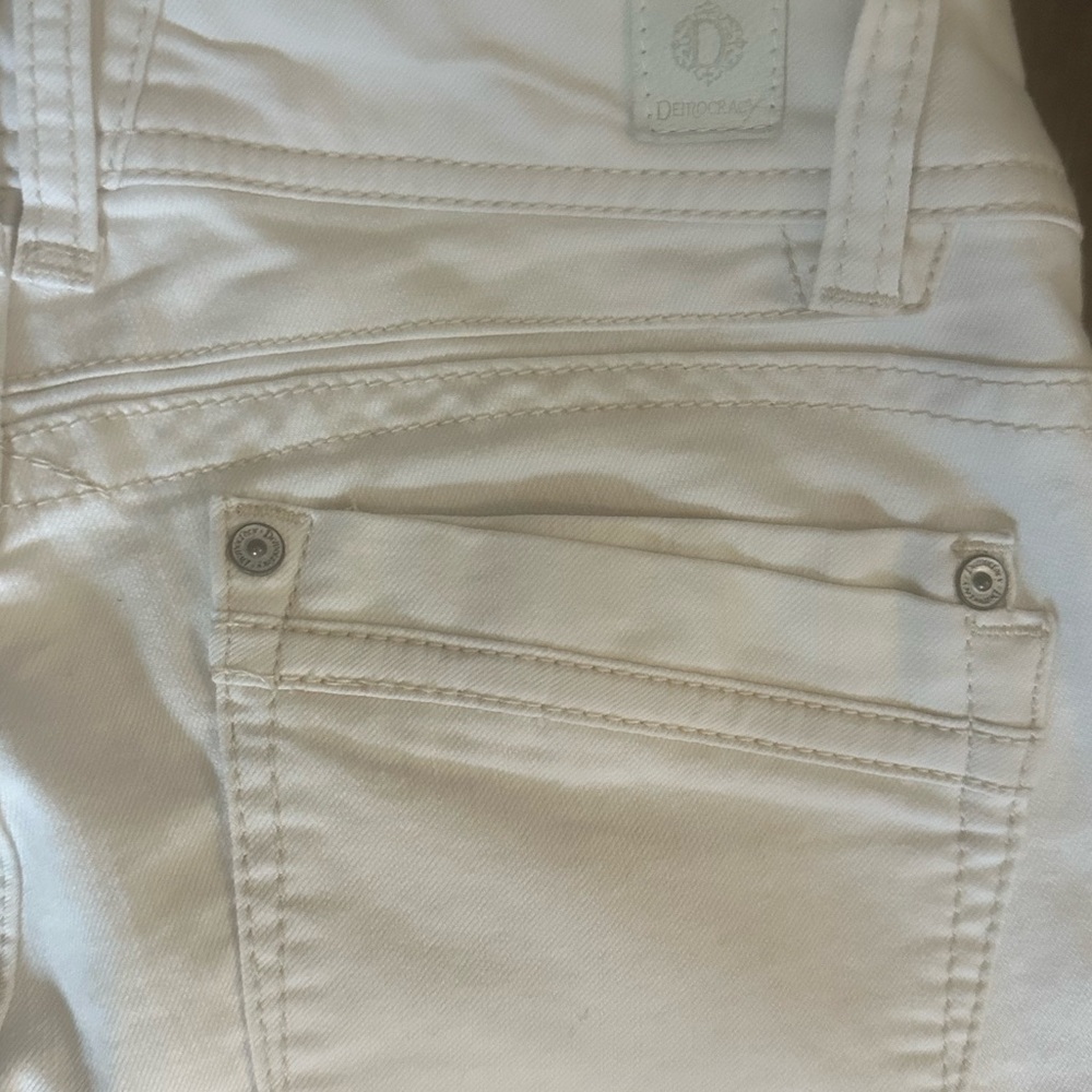 Democracy Denim- New without Tags- Womens 2 - Picture 5 of 5